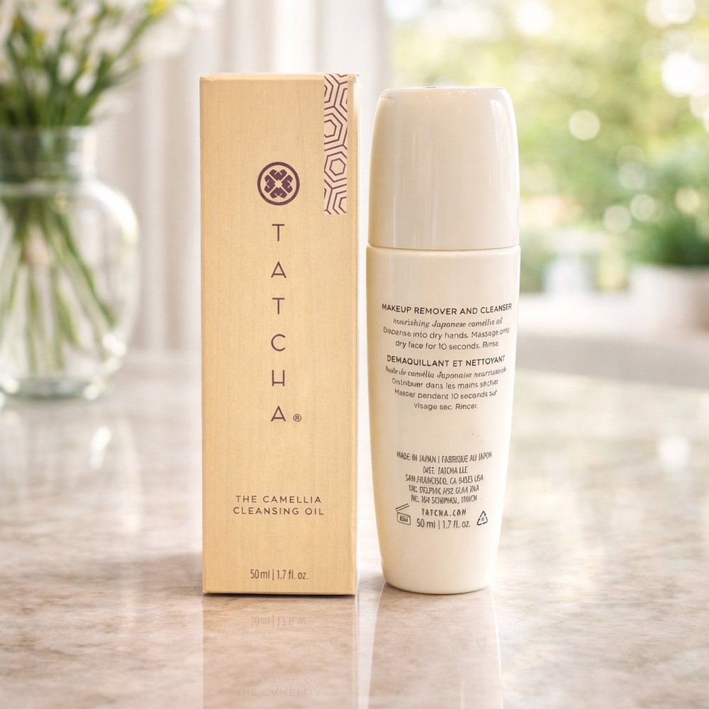 Tatcha Camellia Cleansing Oil - Picture 3 of 3